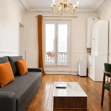 Quartier Nation 2 Bedroom With Netflix