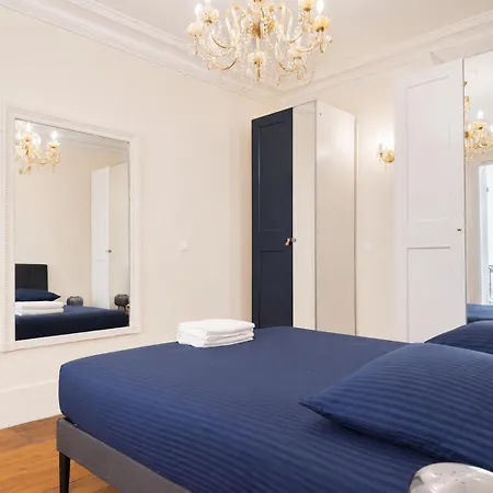 Quartier Nation 2 Bedroom With Netflix